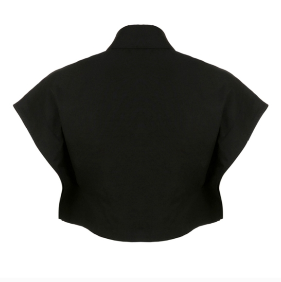 NWOT Velvet Heart Collared Crop Top Button UP Blouse - Picture 2 of 5